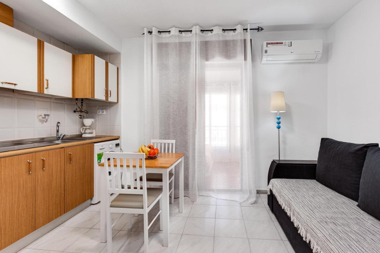 Estudio Joven Pura Torrevieja Zewnętrze zdjęcie