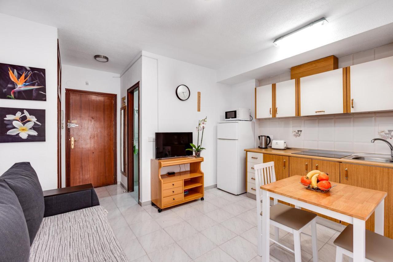 Estudio Joven Pura Torrevieja Zewnętrze zdjęcie