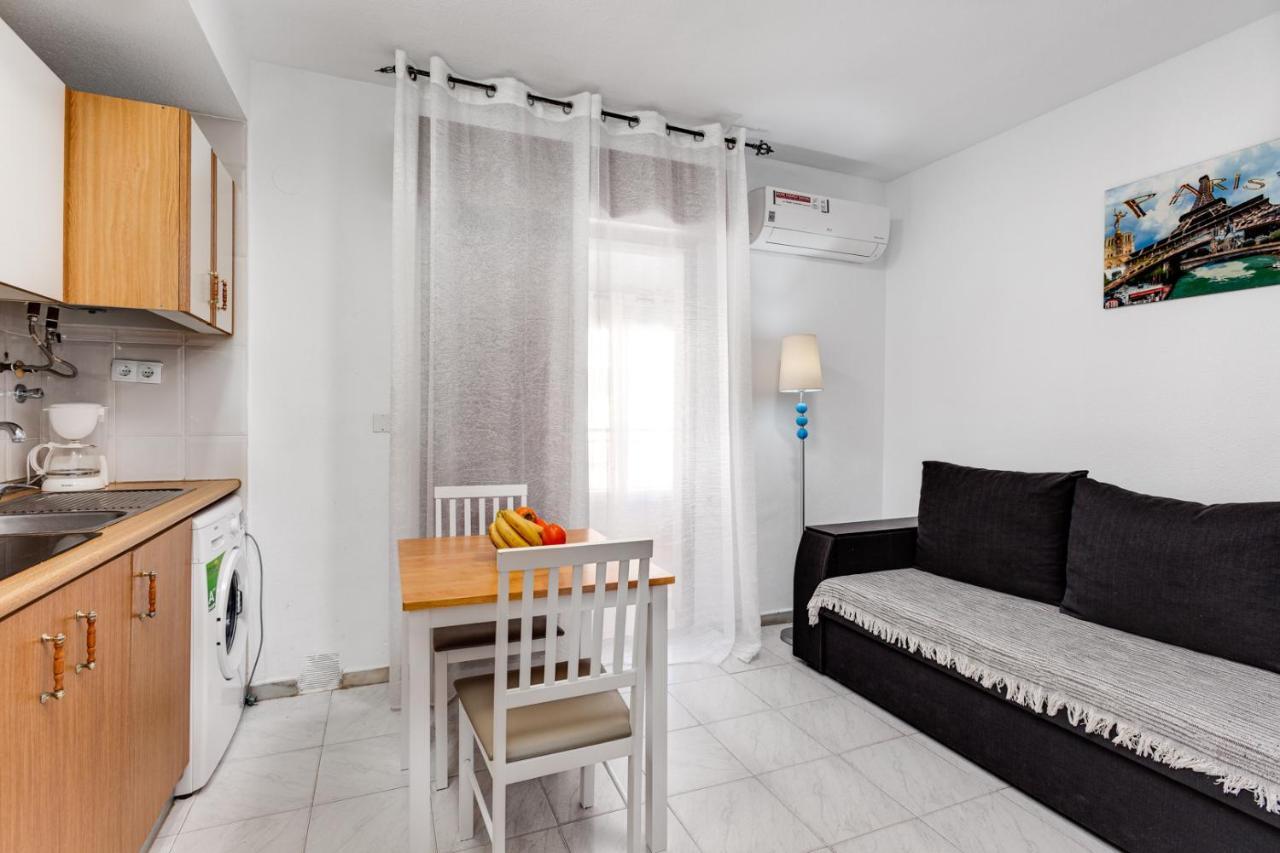 Estudio Joven Pura Torrevieja Zewnętrze zdjęcie