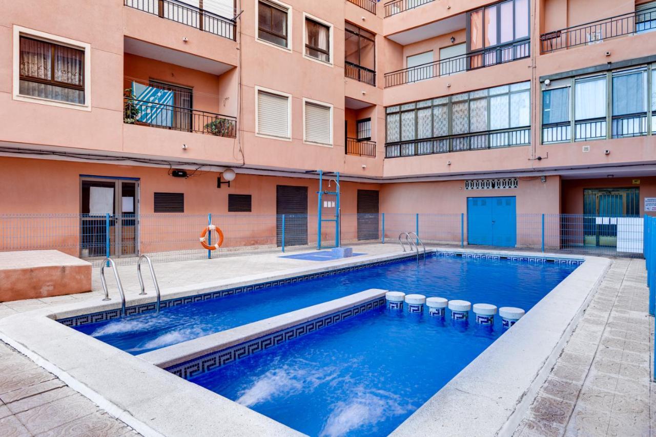 Estudio Joven Pura Torrevieja Zewnętrze zdjęcie